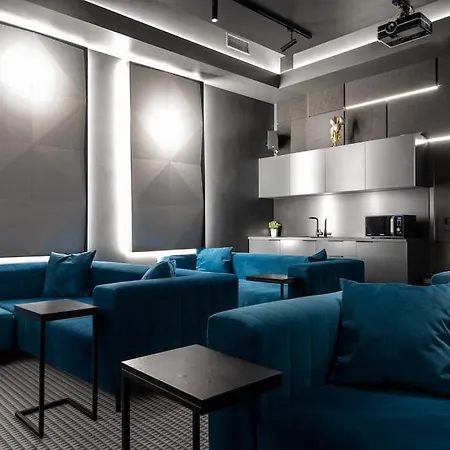 Cool At Duolofts - Gym, Roof Terrace, Code Lock *